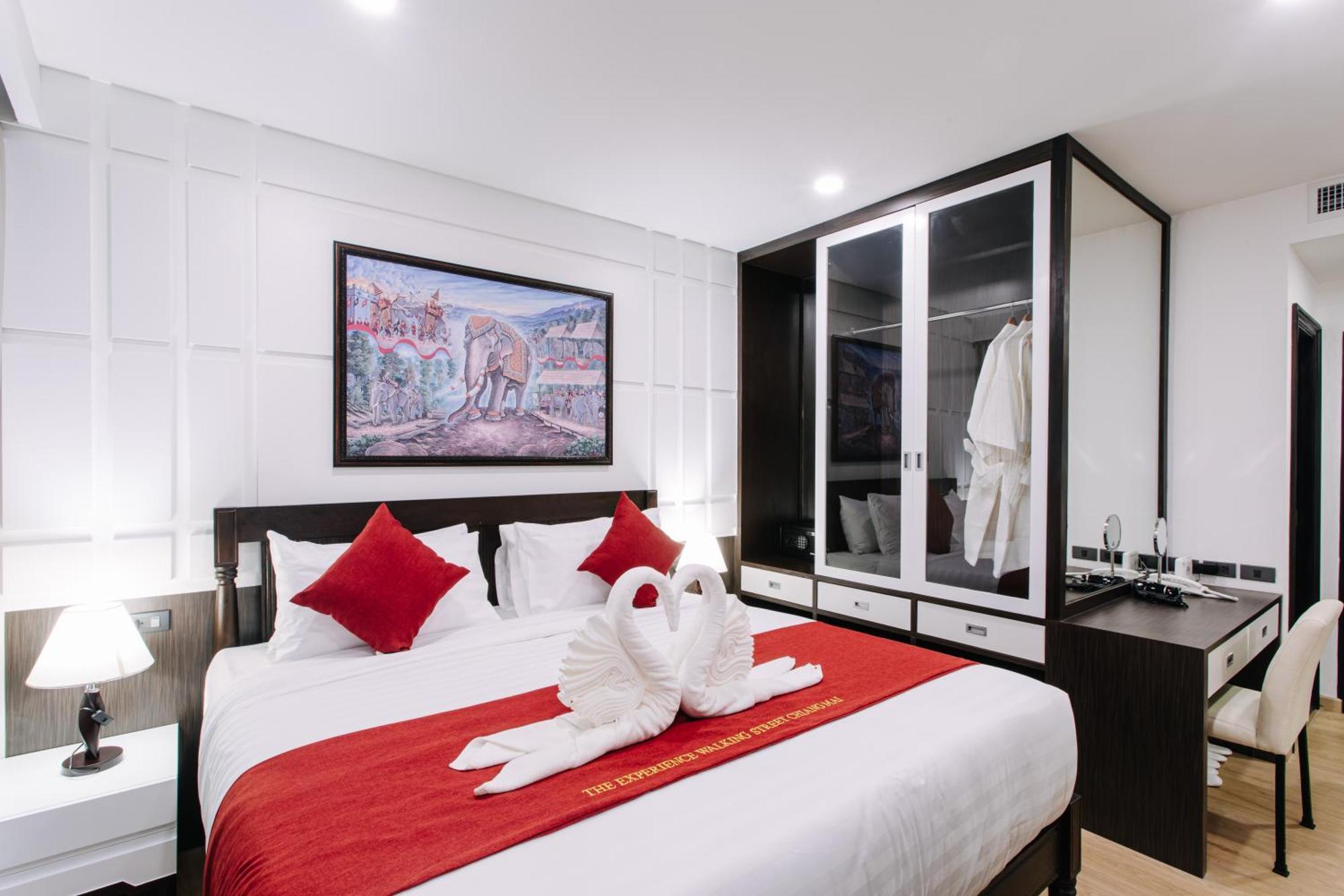 The Experience Walking Street Chiang Mai Hotel Buitenkant foto