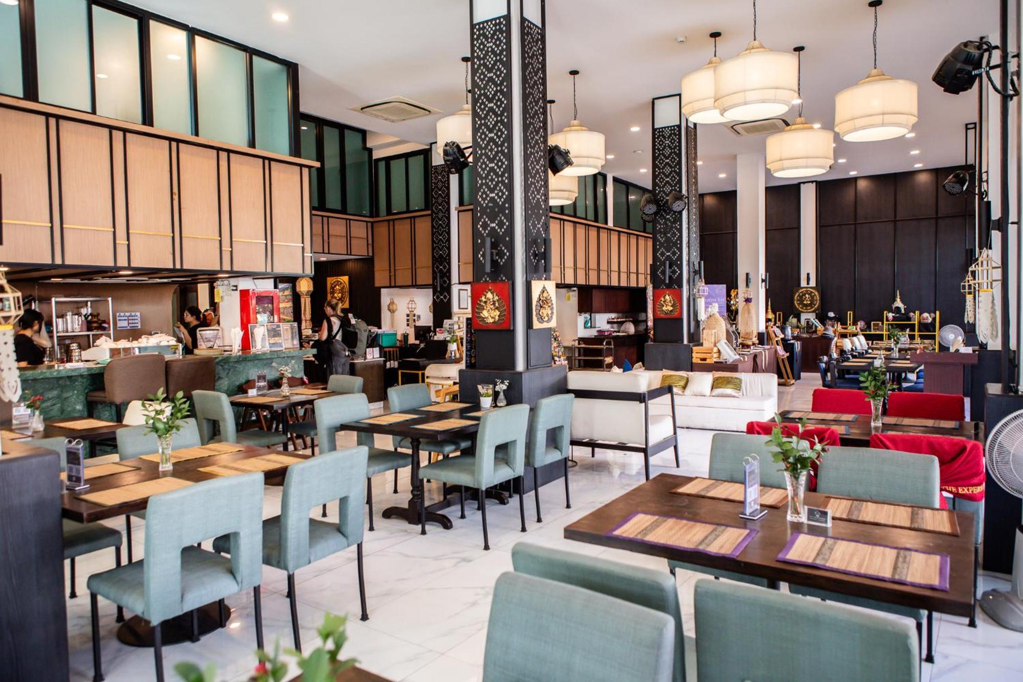 The Experience Walking Street Chiang Mai Hotel Buitenkant foto